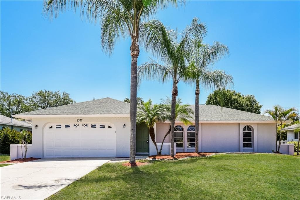 8352 Bounty RD FORT MYERS, FL 33967