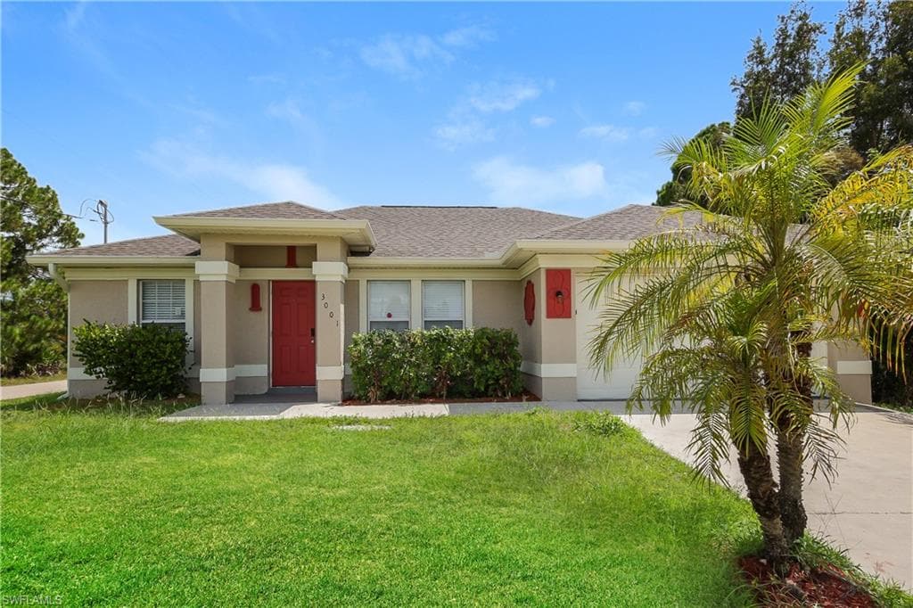 3001 38th ST W LEHIGH ACRES, FL 33971