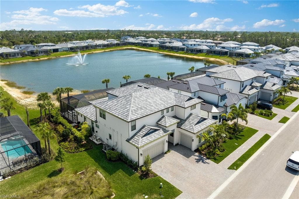 16226 Verilyn CIR NAPLES, FL 34110