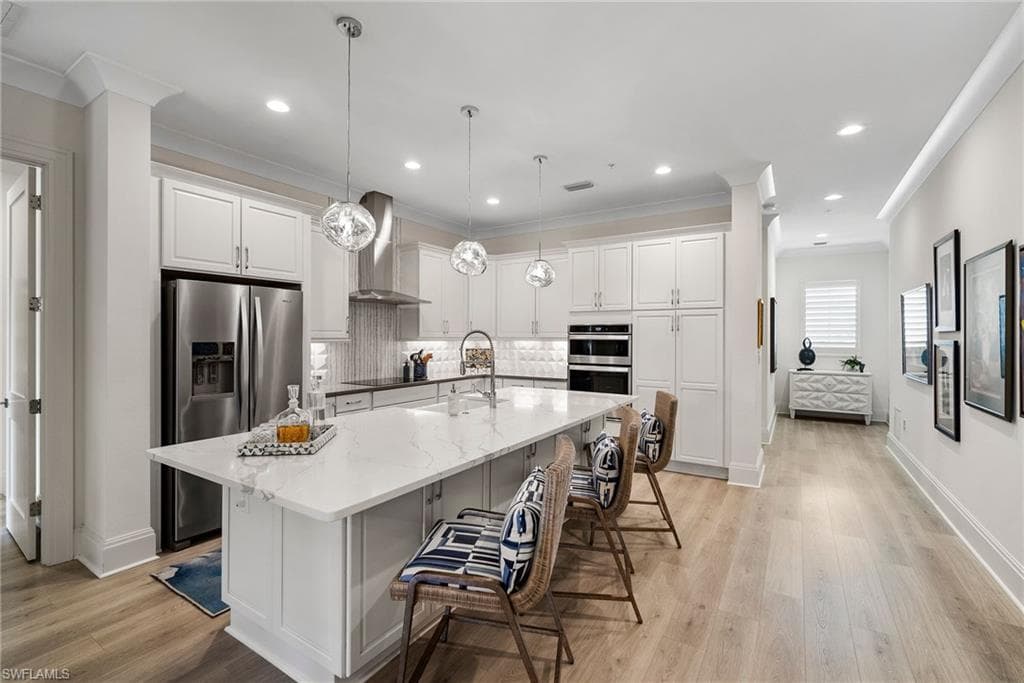 21490 Strada Nuova CIR D301 ESTERO, FL 33928