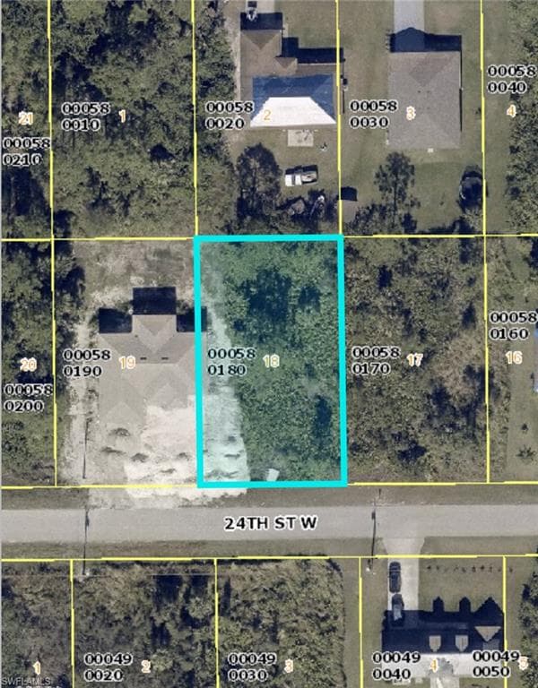 2714 24th ST W LEHIGH ACRES, FL 33971