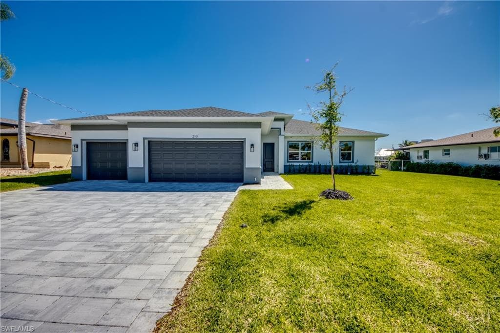 219 SE 15th AVE CAPE CORAL, FL 33990