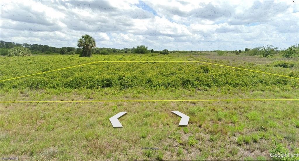 203 Whitehall LOOP LABELLE, FL 33935
