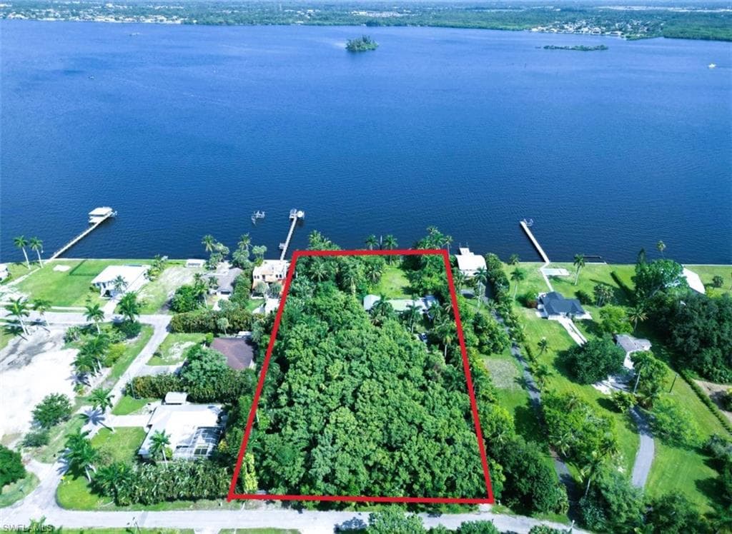 4355 Cypress LN FORT MYERS, FL 33905