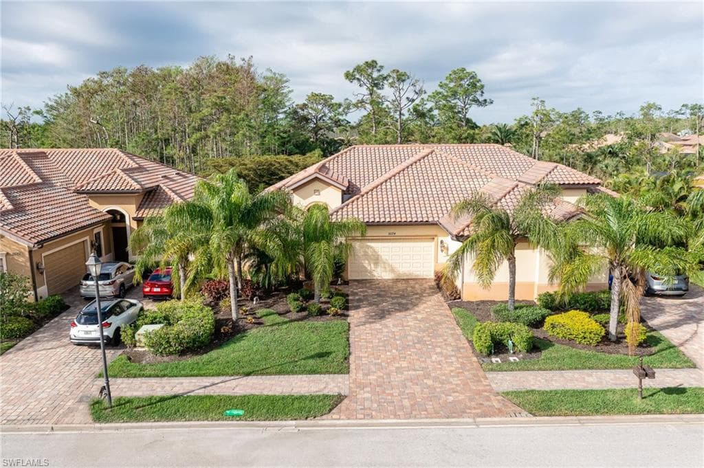 11074 Esteban DR FORT MYERS, FL 33912