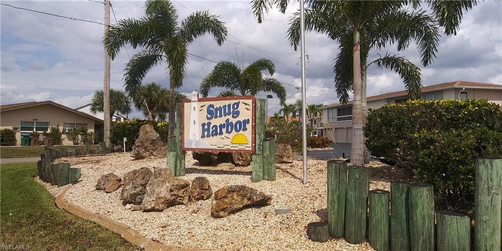 4405 Country Club BLVD C203 CAPE CORAL, FL 33904