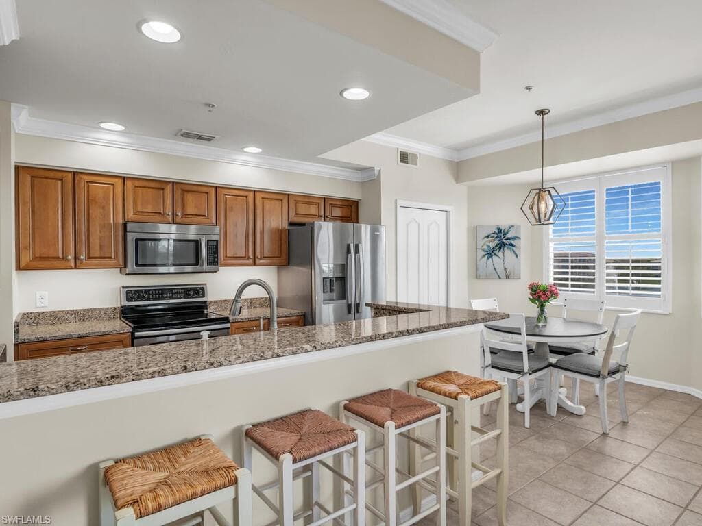 14051 Brant Point CIR 8406 FORT MYERS, FL 33919