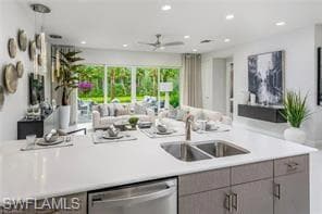 12423 Purple Ficus WAY NAPLES, FL 34120