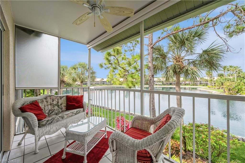 2396 Hidden Lake DR 10 NAPLES, FL 34112