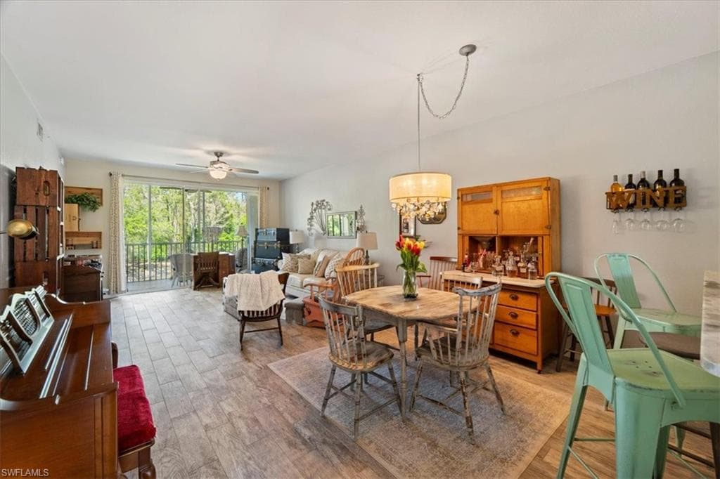 3245 Cypress Glen WAY 511 NAPLES, FL 34109