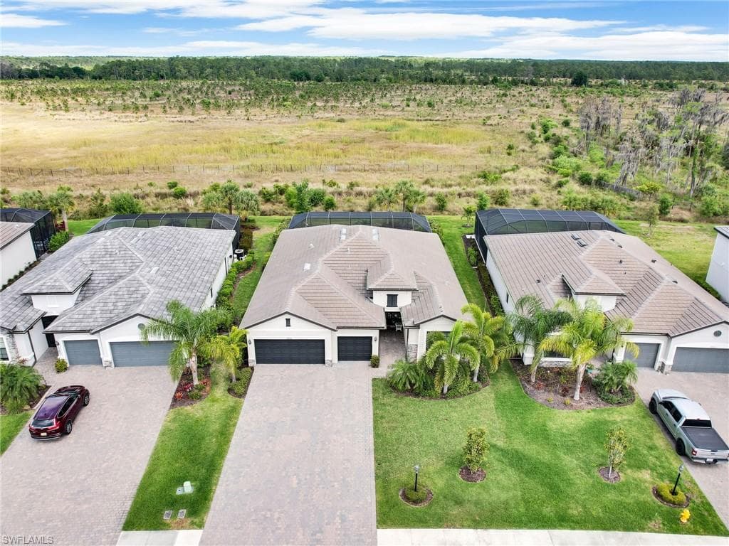 19736 Beechcrest PL ESTERO, FL 33928
