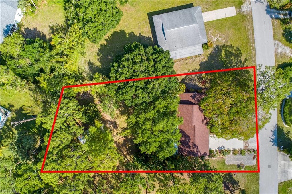 28023 Westbrook DR BONITA SPRINGS, FL 34135