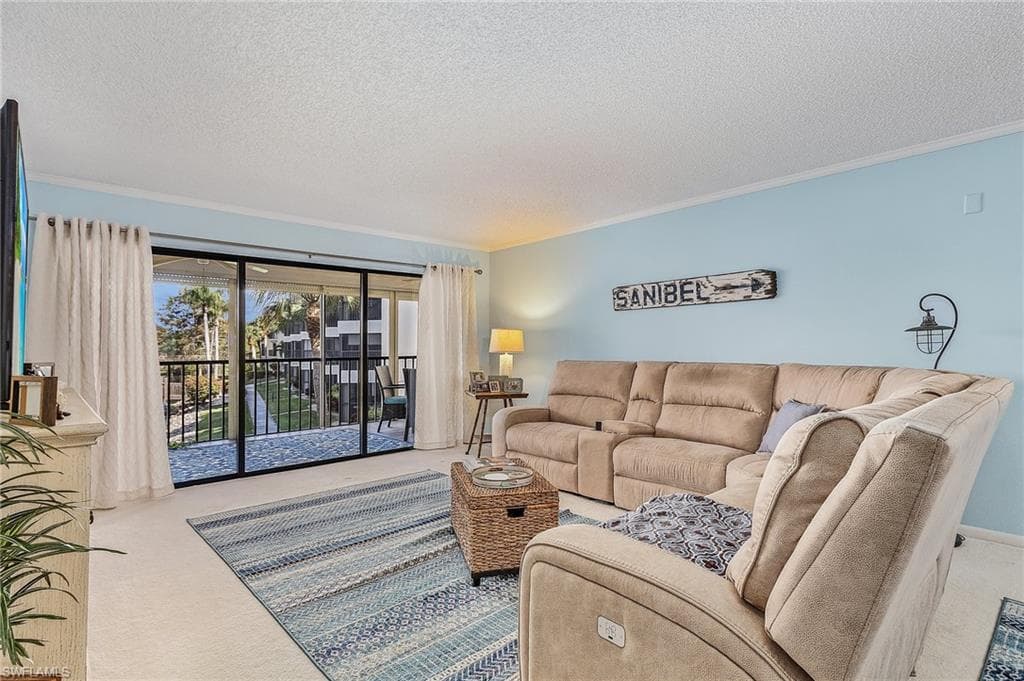 6979 Winkler RD 224 FORT MYERS, FL 33919