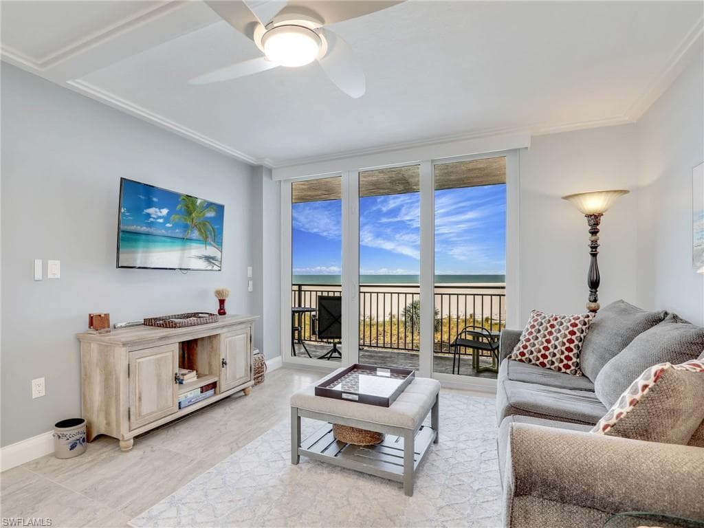 180 Seaview CT 301 MARCO ISLAND, FL 34145