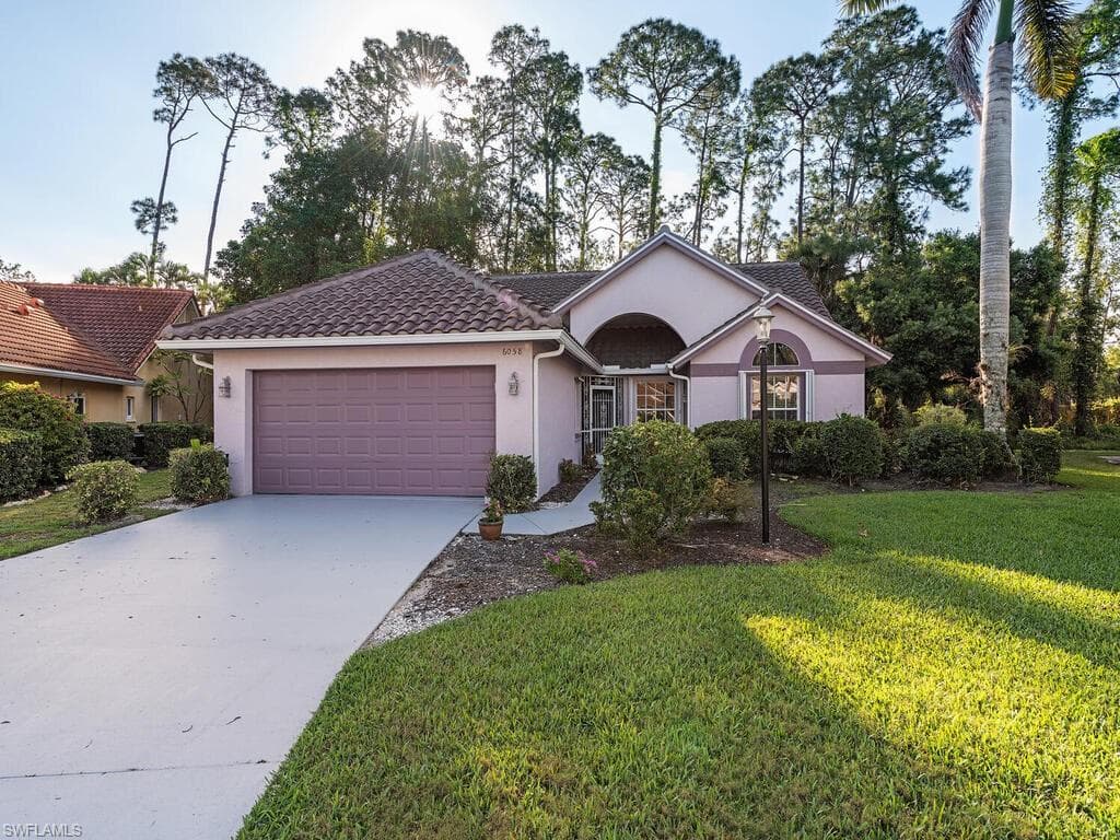 6058 Westbourgh DR NAPLES, FL 34112