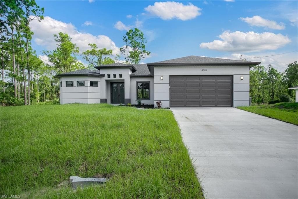 3213 74th ST W LEHIGH ACRES, FL 33971