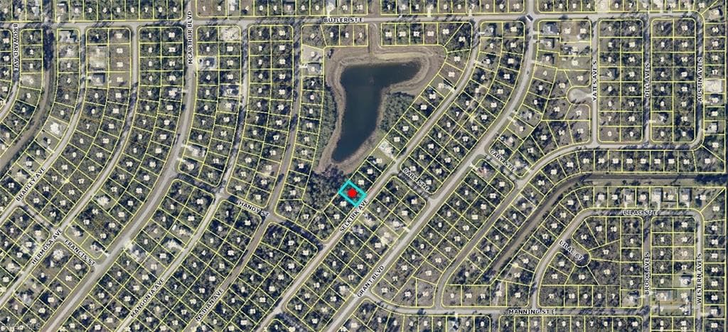 336 Selkirk AVE LEHIGH ACRES, FL 33974