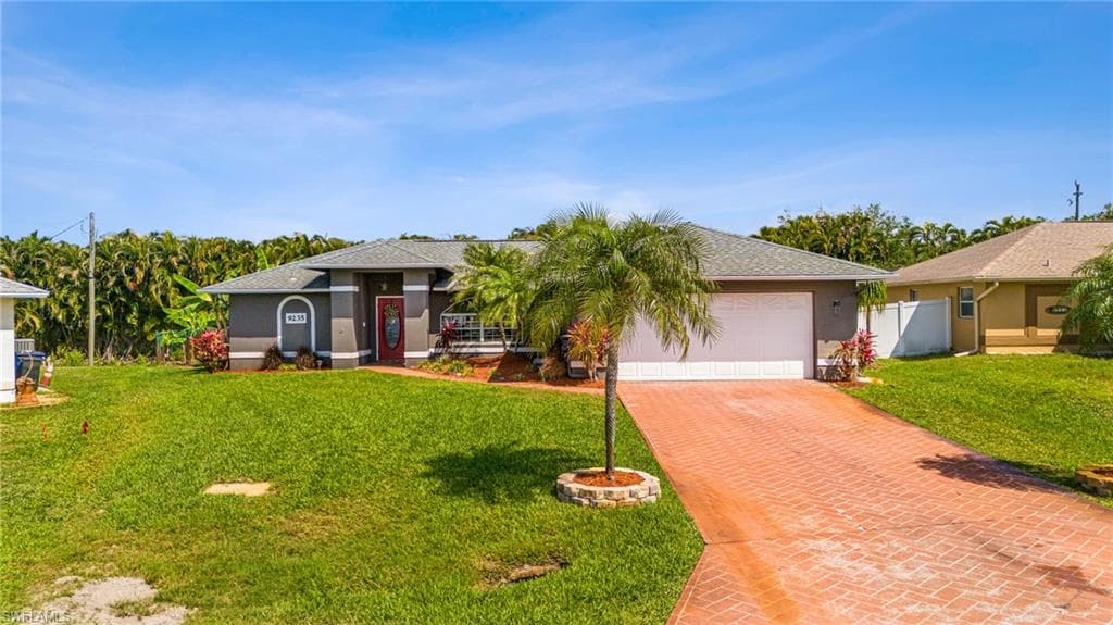 9235 Crocus CT FORT MYERS, FL 33967