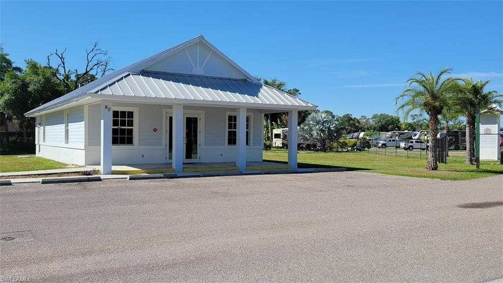 530 S Main ST LABELLE, FL 33935
