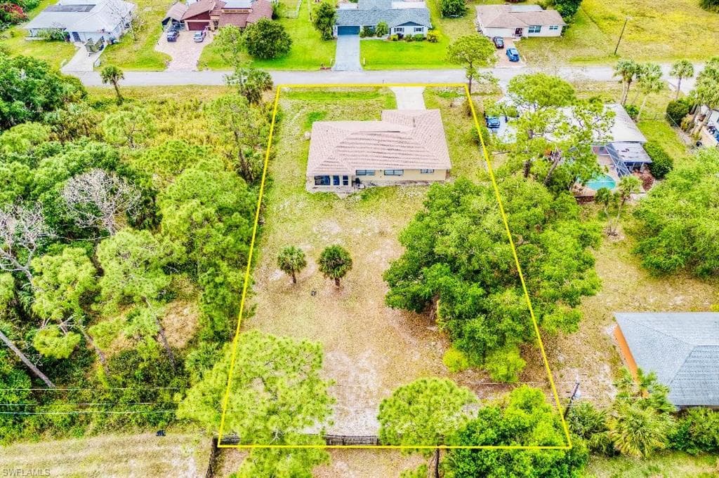 104 Edward AVE LEHIGH ACRES, FL 33936