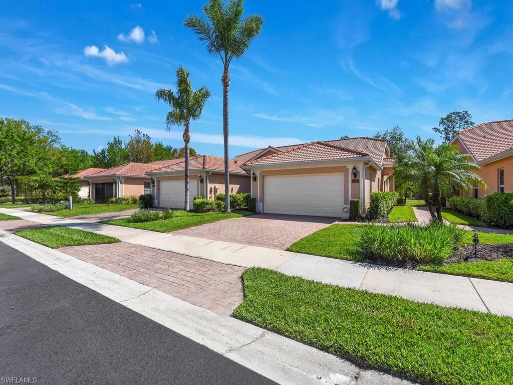 15094 Cortona WAY NAPLES, FL 34120