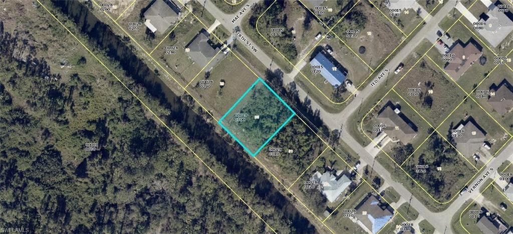 4913-4915 28th ST SW LEHIGH ACRES, FL 33973