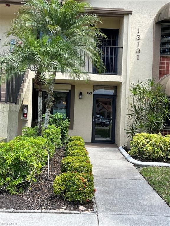 13131 Cross Creek BLVD 106 FORT MYERS, FL 33912