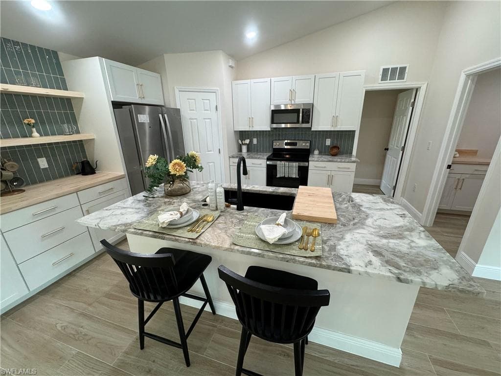 3506 42nd ST SW LEHIGH ACRES, FL 33976