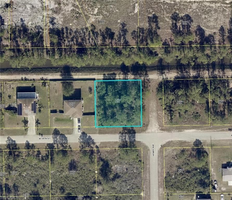 600 18th ST LEHIGH ACRES, FL 33972