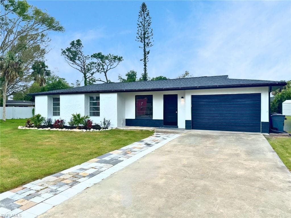 4332 Lyric CT NORTH FORT MYERS, FL 33903