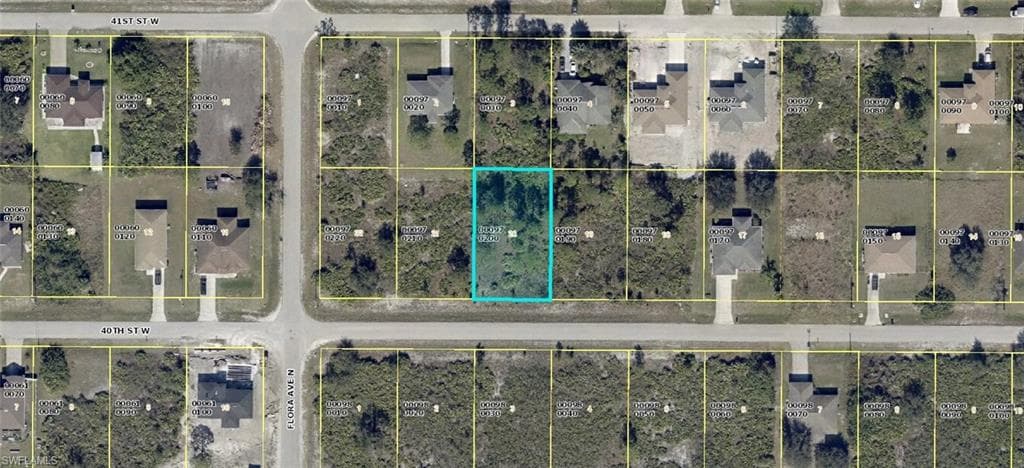 2616 40th ST W LEHIGH ACRES, FL 33971