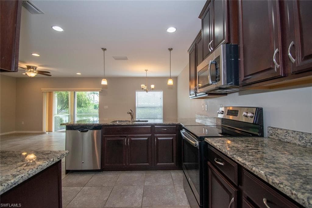 4111 Wilmont PL FORT MYERS, FL 33916