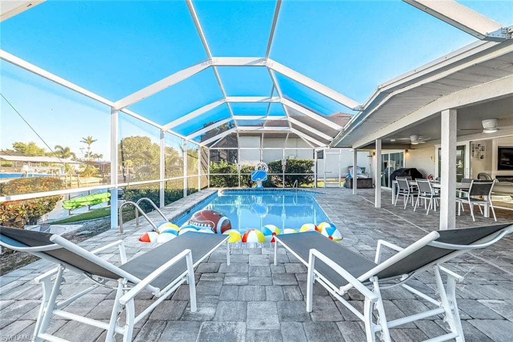 5609 Delido CT CAPE CORAL, FL 33904
