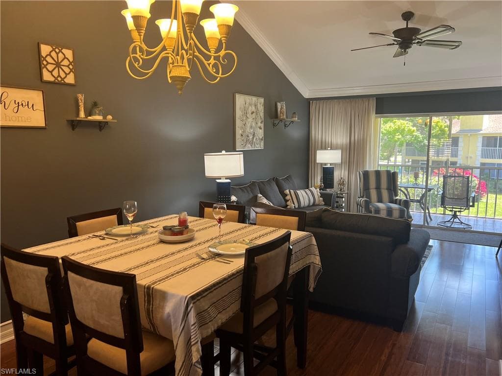 2670 Kings Lake BLVD 7-204 NAPLES, FL 34112