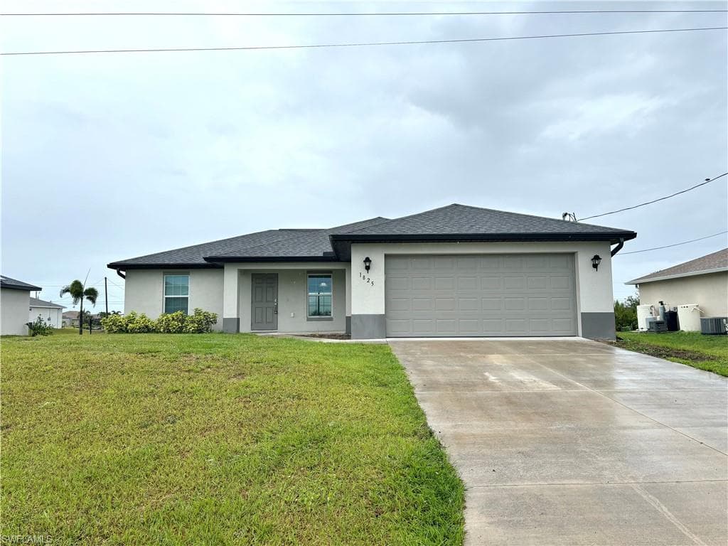 1825 NW 8th PL CAPE CORAL, FL 33993