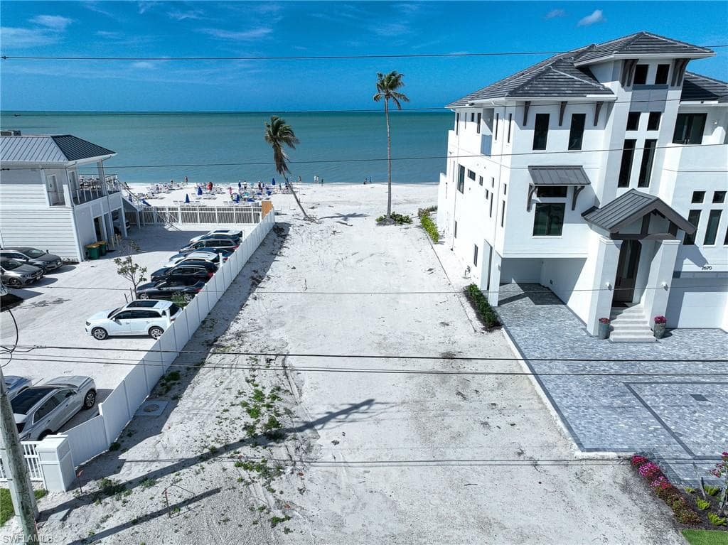26190 Hickory BLVD BONITA SPRINGS, FL 34134