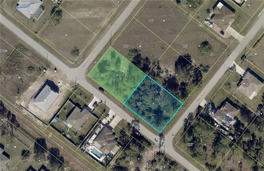 2400 Conroy AVE N LEHIGH ACRES, FL 33971