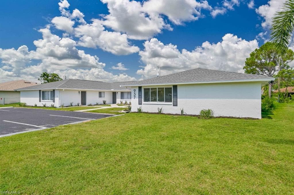 937 23rd PL 1-5 CAPE CORAL, FL 33990