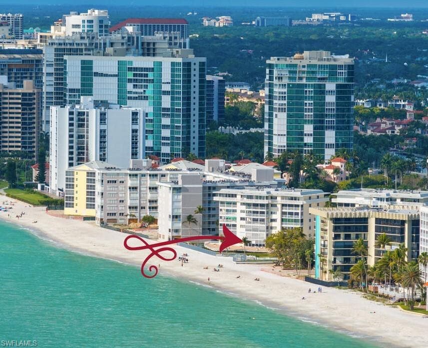 3401 Gulf Shore BLVD N 102 NAPLES, FL 34103