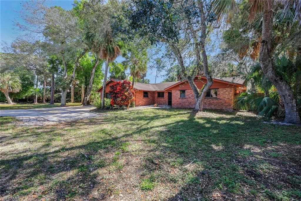 11510 Terry East ST BONITA SPRINGS, FL 34135