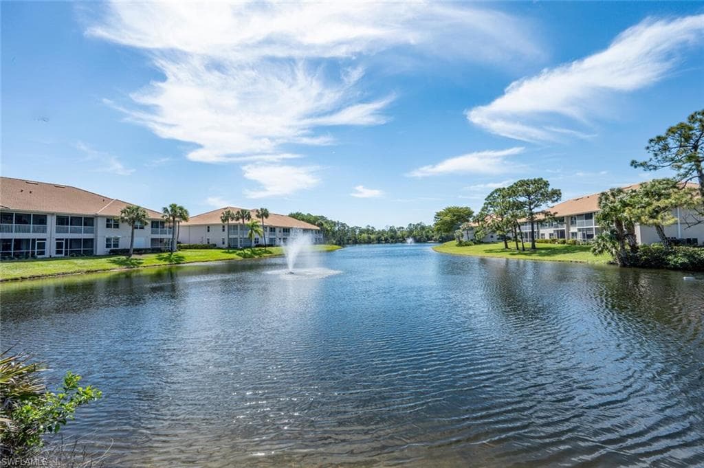 1112 Manor Lake DR H-203 NAPLES, FL 34110