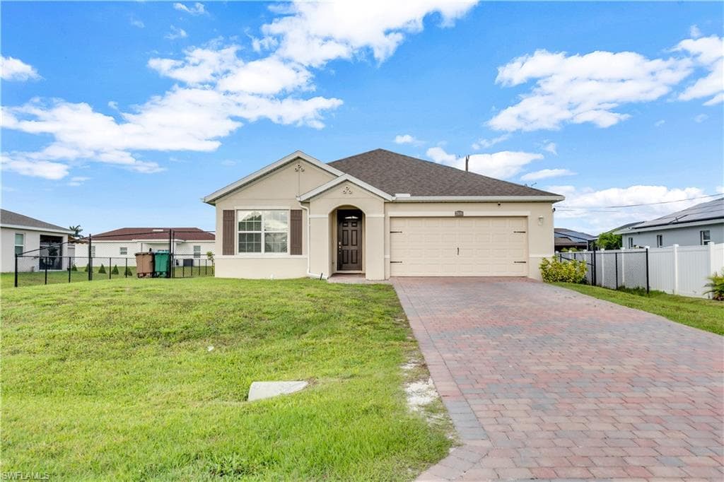 2800 NE 7th AVE CAPE CORAL, FL 33909