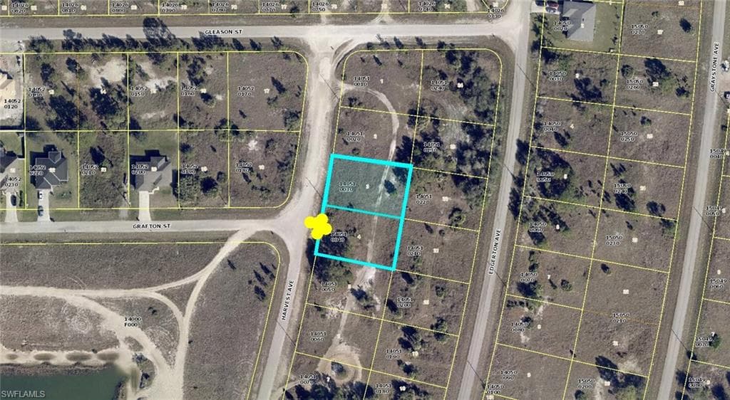 1091 Harvest AVE LEHIGH ACRES, FL 33974