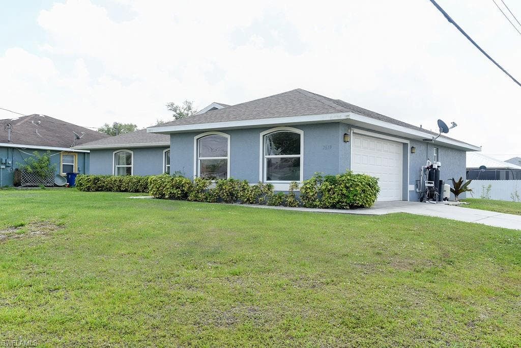2619 45th ST SW LEHIGH ACRES, FL 33976