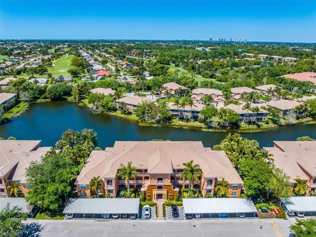 9621 Spanish Moss WAY 3825 BONITA SPRINGS, FL 34135
