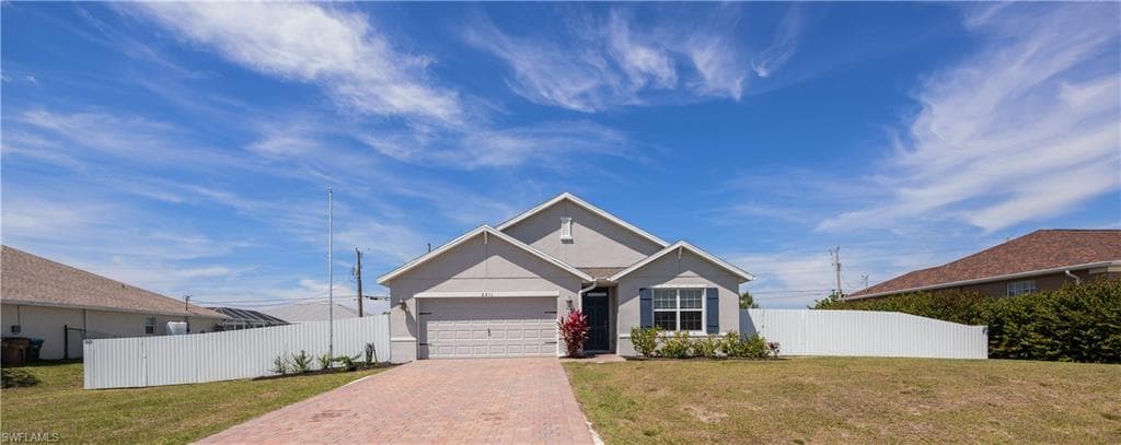 2211 NW 23rd TER CAPE CORAL, FL 33993
