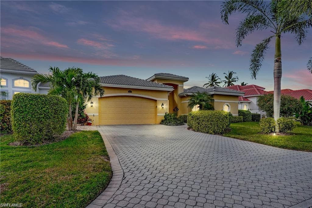 28638 Highgate DR BONITA SPRINGS, FL 34135