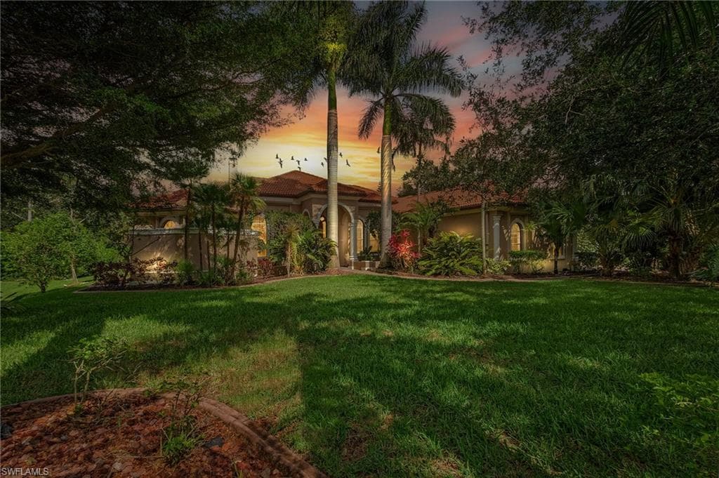 1911 Piccadilly CIR CAPE CORAL, FL 33991