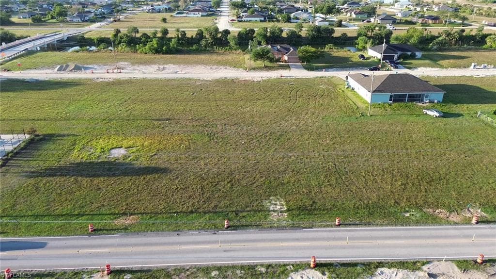 1324 Kismet PKWY E CAPE CORAL, FL 33909