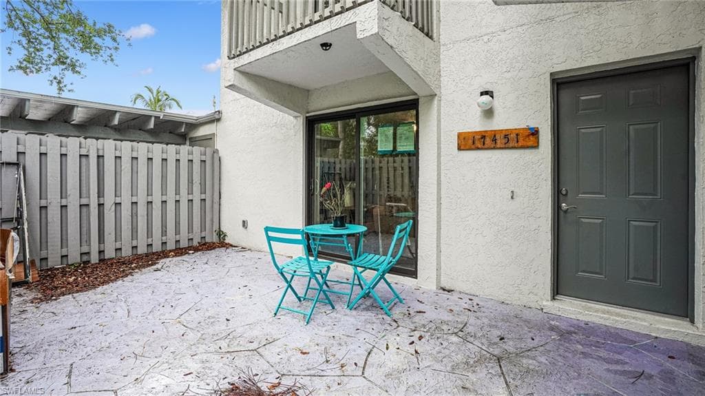 17451 Silver Fox DR E FORT MYERS, FL 33908